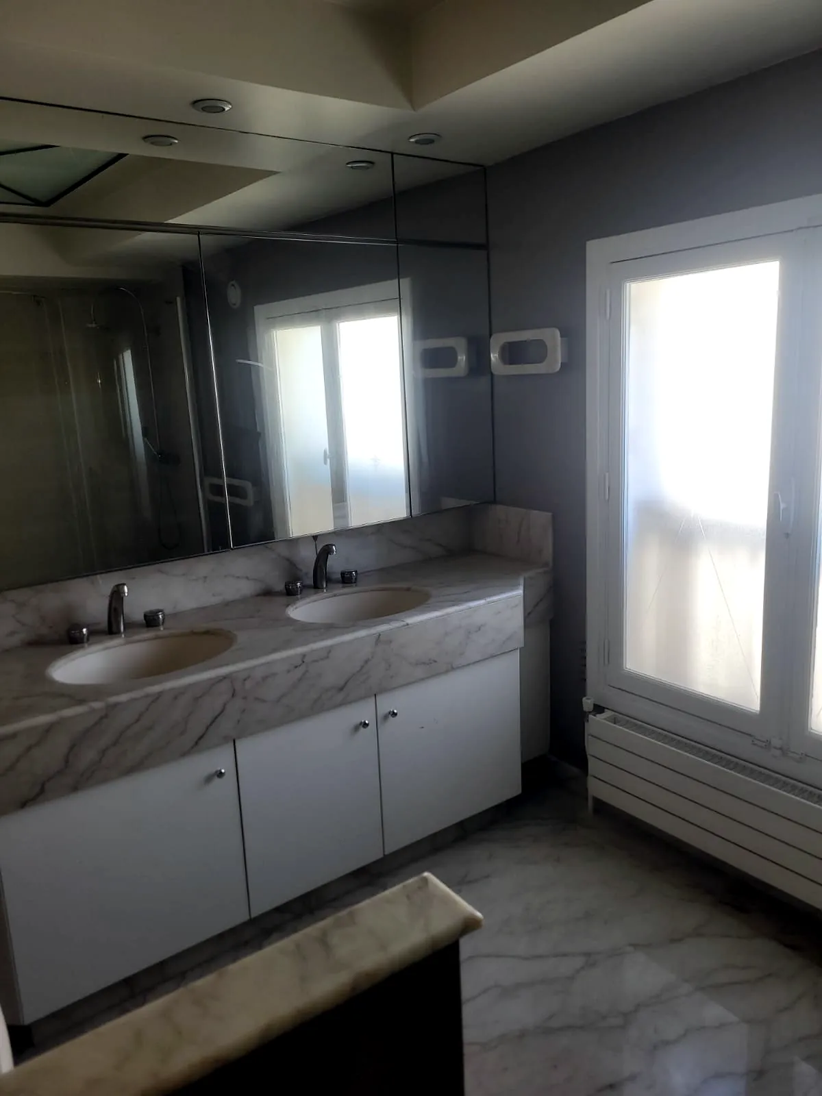 Carrelage — chantier intérieur en Île-de-France