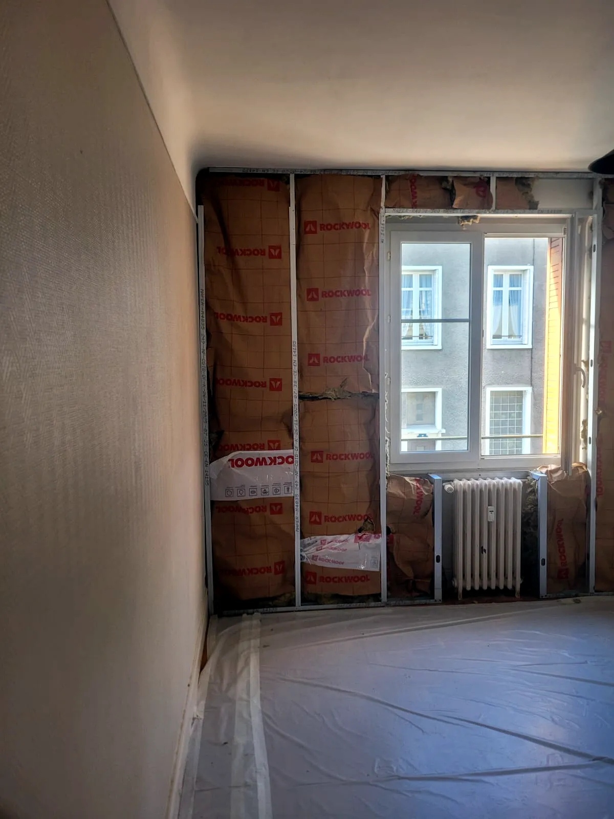 Isolation — chantier intérieur en Île-de-France
