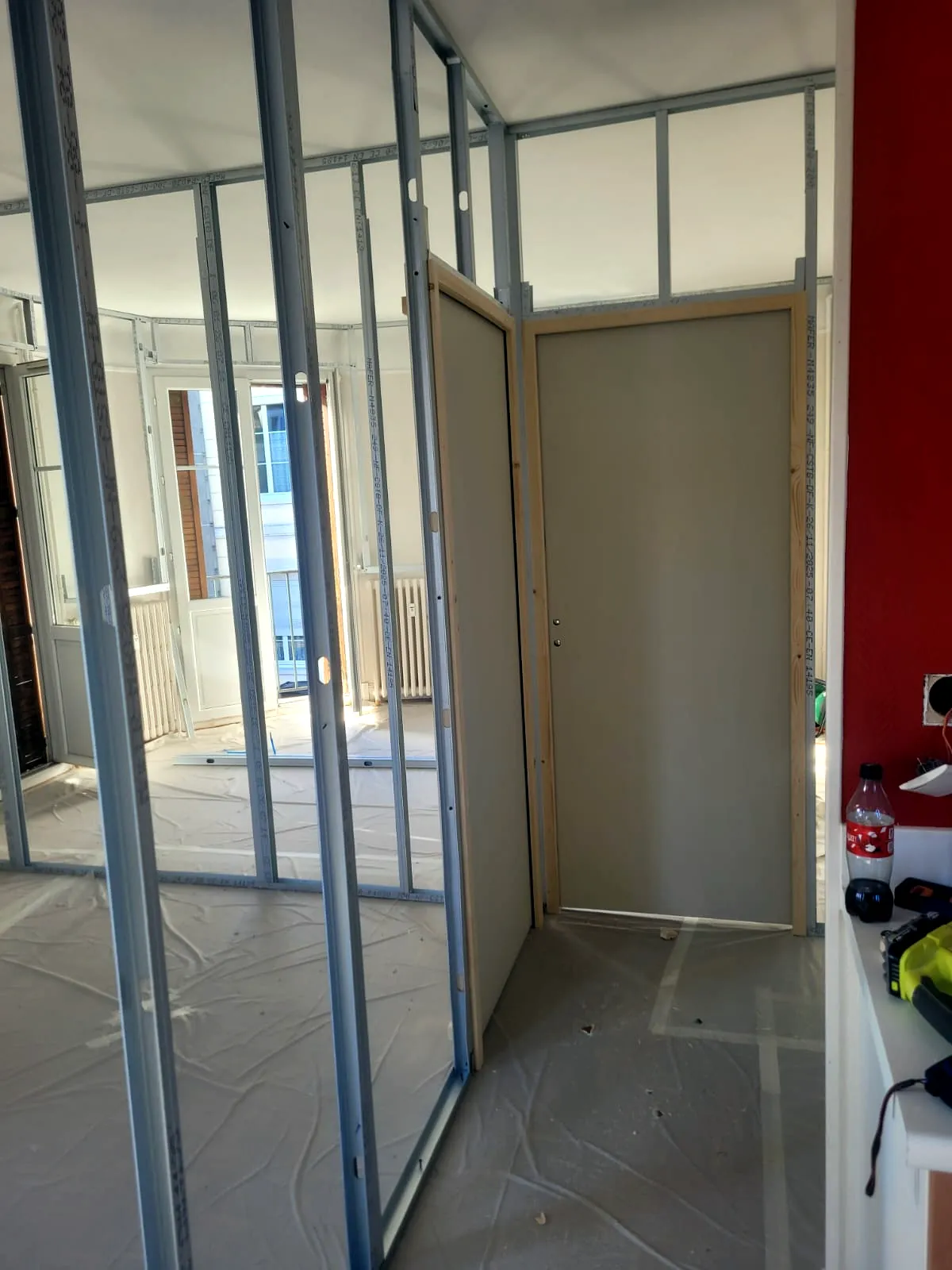 Plaquiste — chantier intérieur en Île-de-France