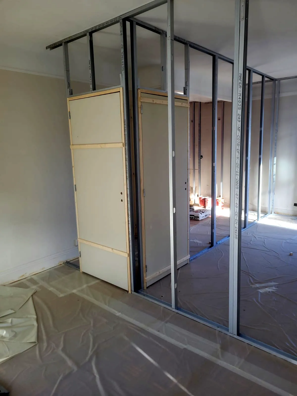 Plaquiste — chantier intérieur en Île-de-France