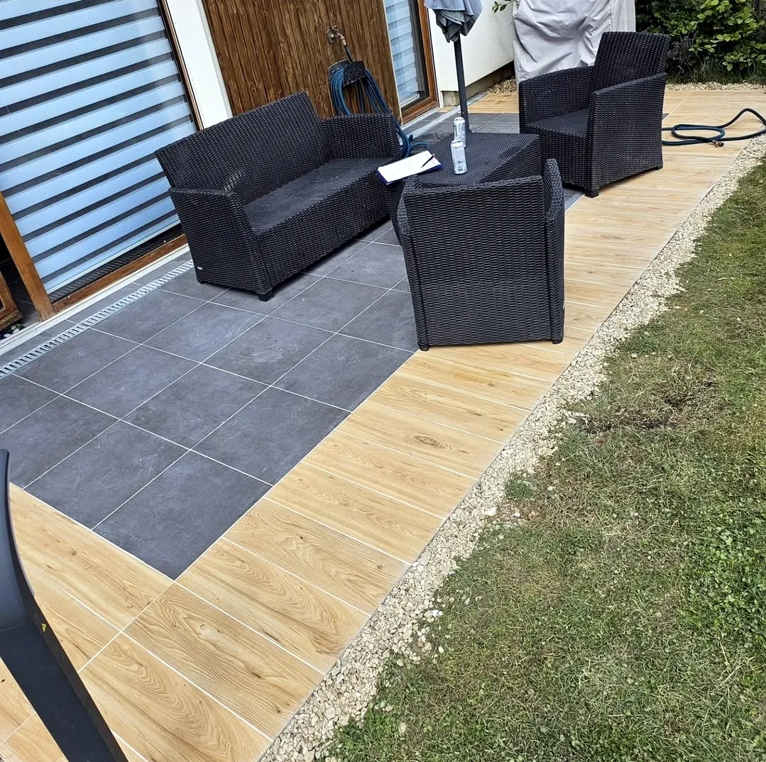 Carrelage — chantier extérieur en Île-de-France
