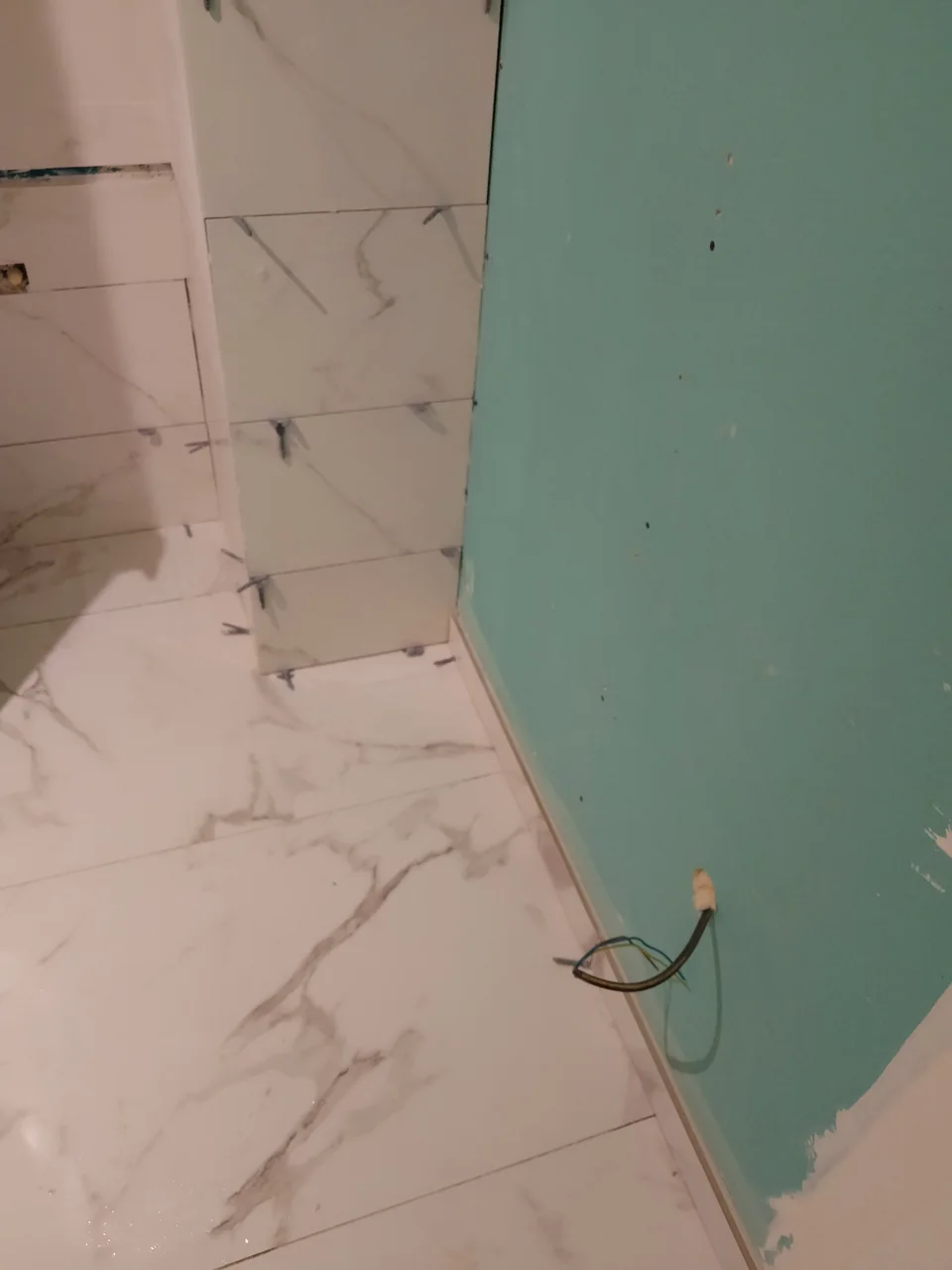 Carrelage — chantier intérieur en Île-de-France