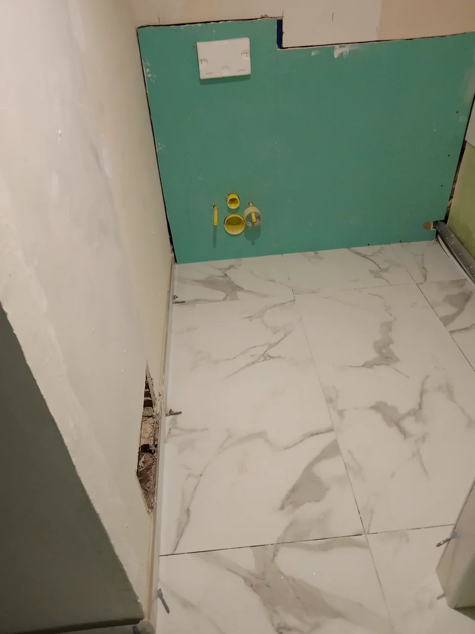 Carrelage — chantier intérieur en Île-de-France