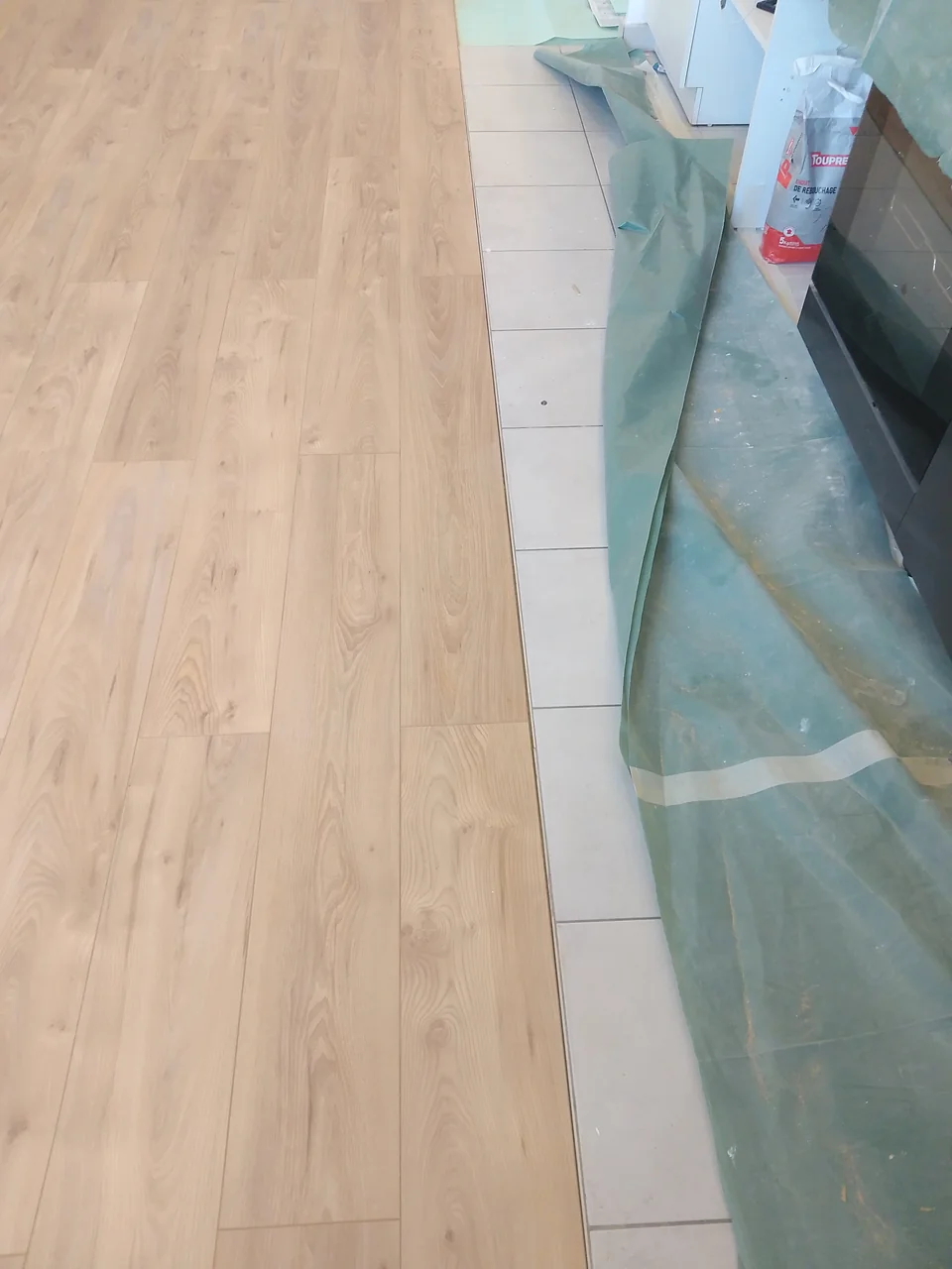 Revêtement de sol — chantier intérieur en Île-de-France