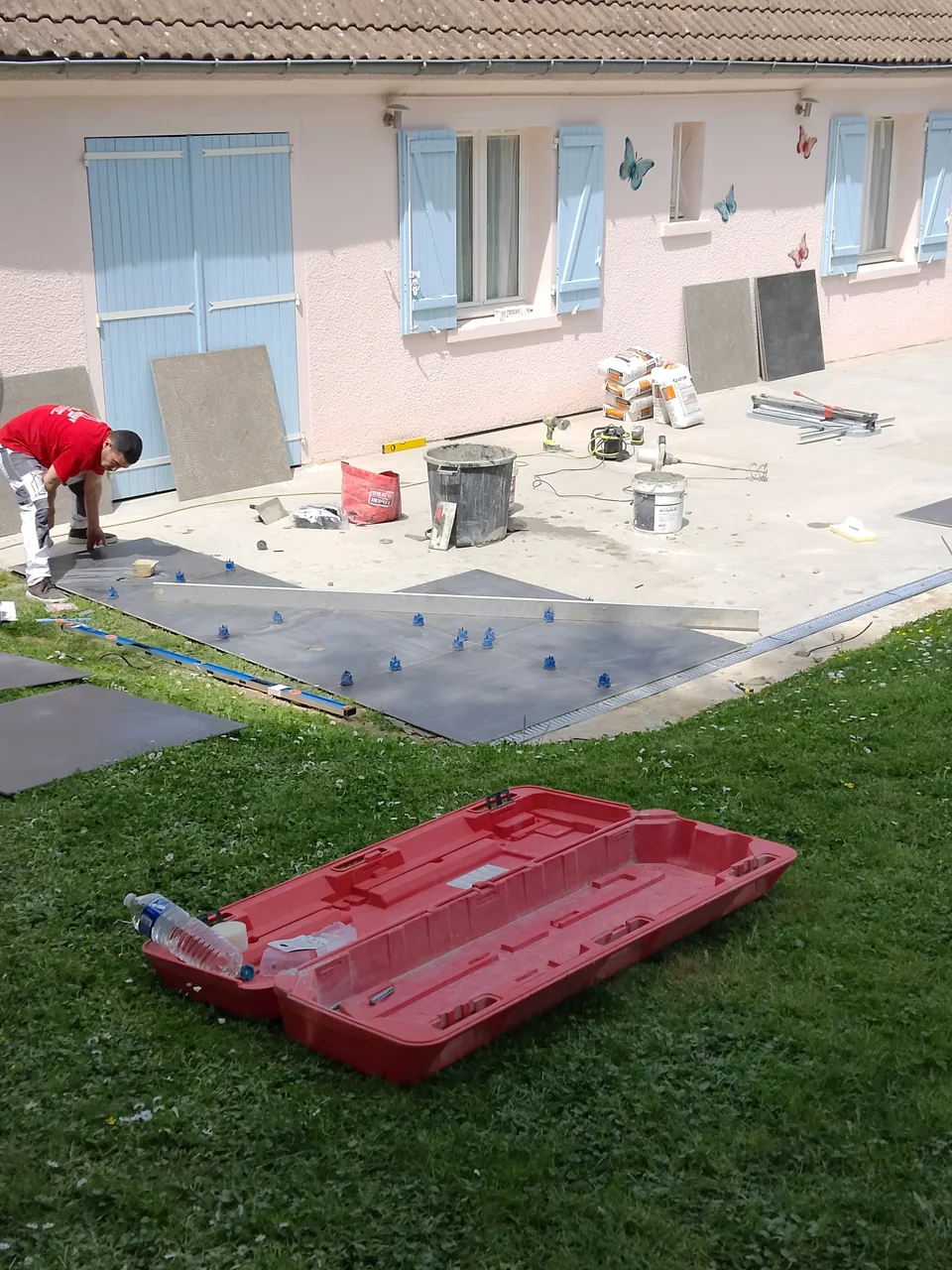 Carrelage — chantier extérieur en Île-de-France