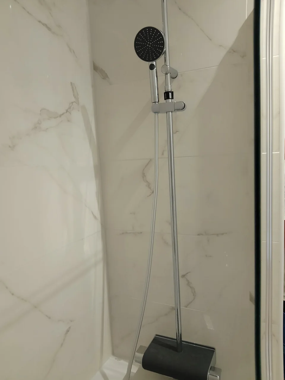 Étanchéité de sous-sol et salle de bain — chantier réel en Île-de-France