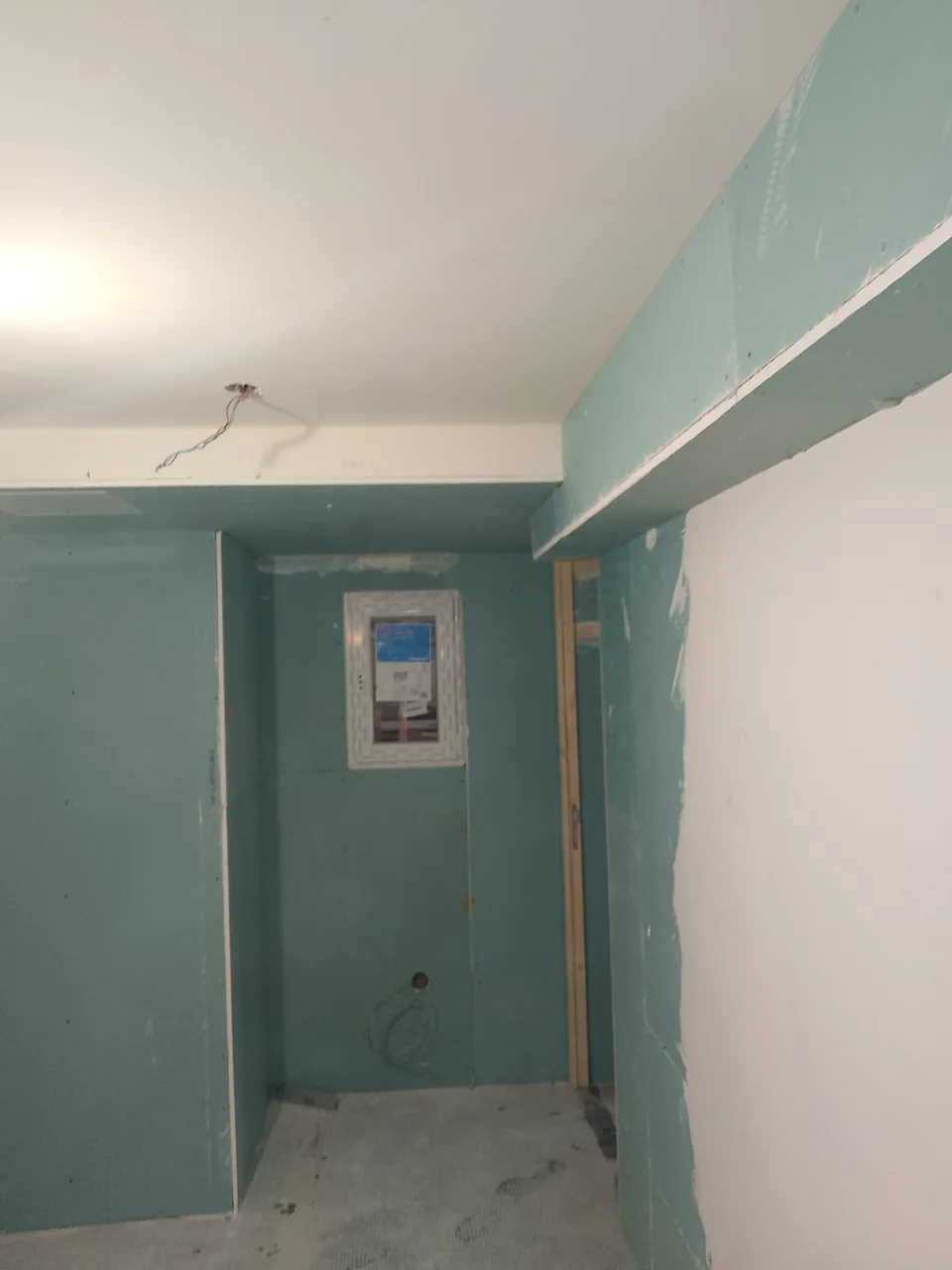 Plaquiste — chantier intérieur en Île-de-France